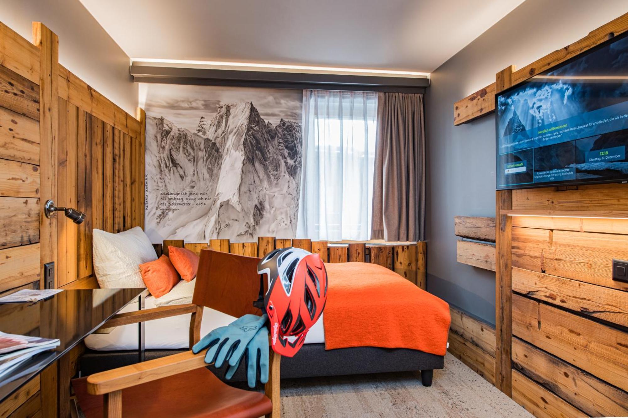 Basecamp Hotel Церматт Екстер'єр фото
